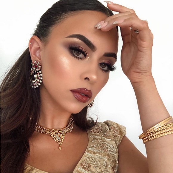 🧞♂️LE🧞♂️MAC Aladdin Collection Matte Lipstick- Rajah - Picture 8 of 16